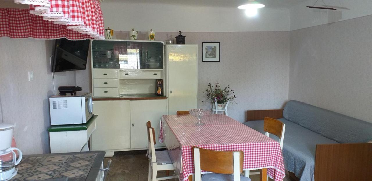 Rural Apartment Carolina Zrenj 外观 照片