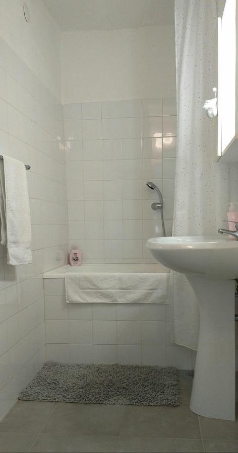 Rural Apartment Carolina Zrenj 外观 照片