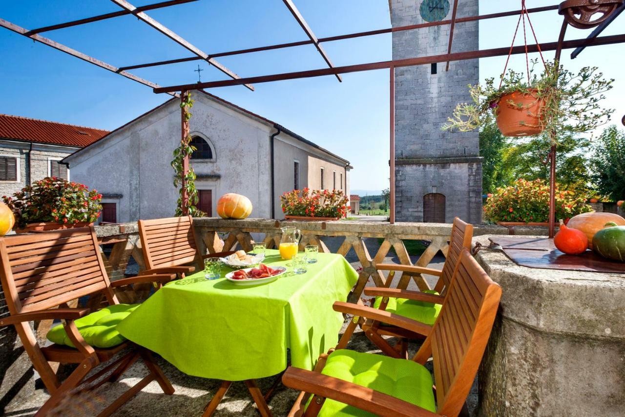 Rural Apartment Carolina Zrenj 外观 照片