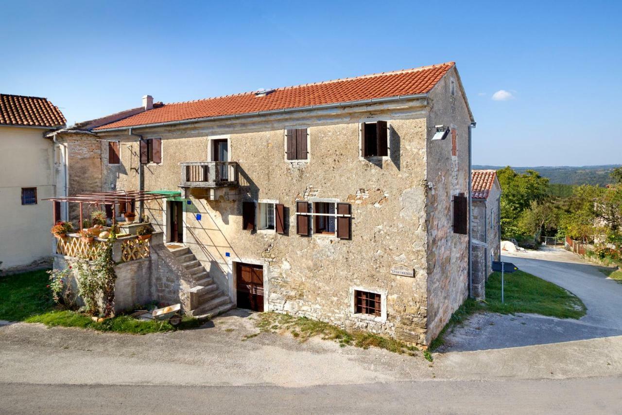Rural Apartment Carolina Zrenj 外观 照片